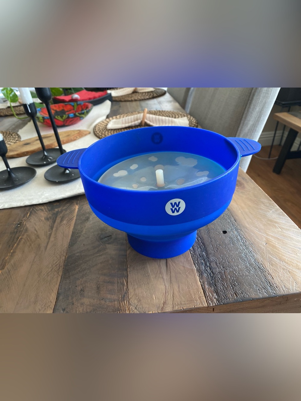 Weight Watchers Blue Silicone Popcorn Microwave Popcorn Cooker